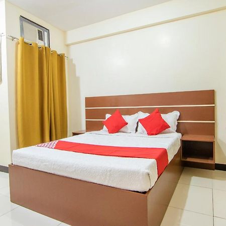 Oyo 578 Red Velvet Suites Manila Luaran gambar
