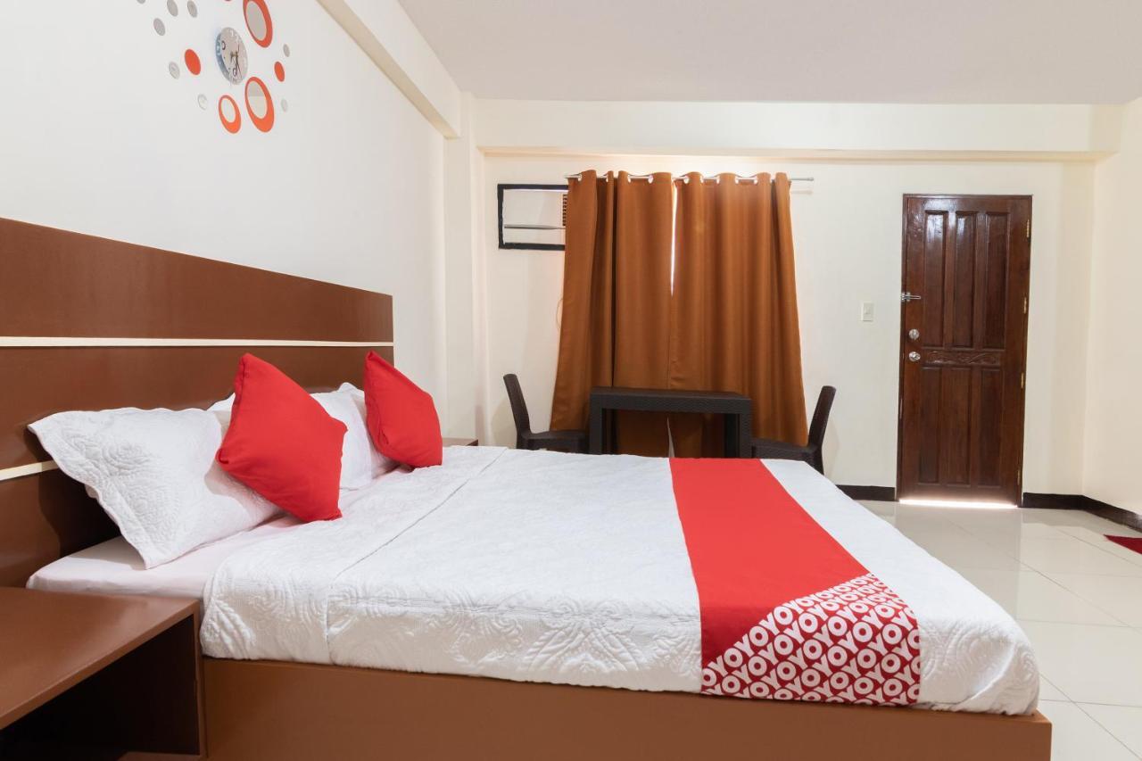 Oyo 578 Red Velvet Suites Manila Luaran gambar