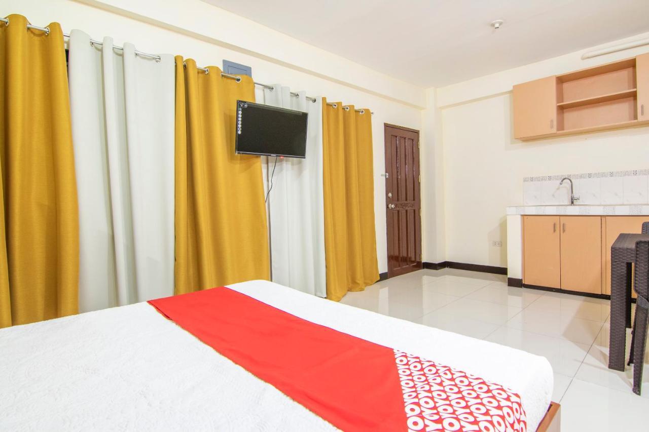 Oyo 578 Red Velvet Suites Manila Luaran gambar