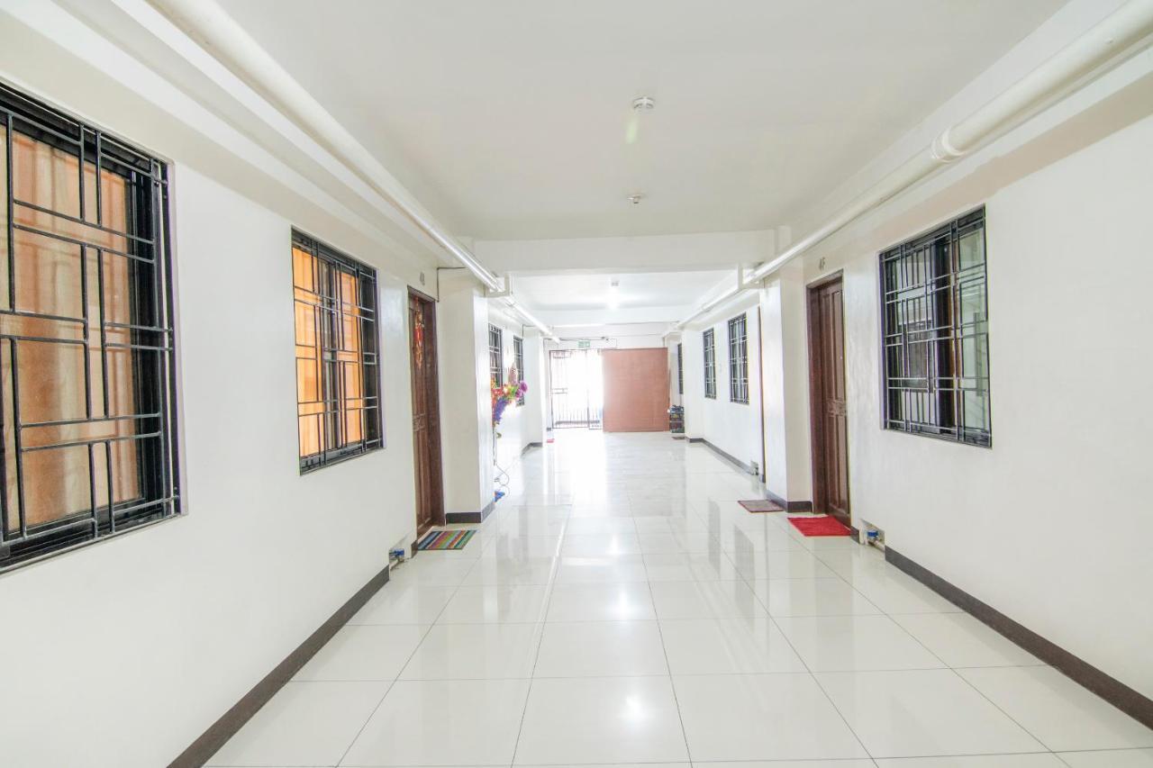 Oyo 578 Red Velvet Suites Manila Luaran gambar